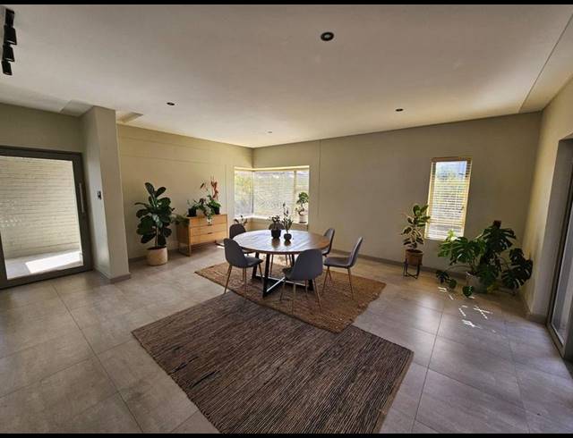 3 BEDROOM HOUSE FOR SALE IN PARADISE COAST